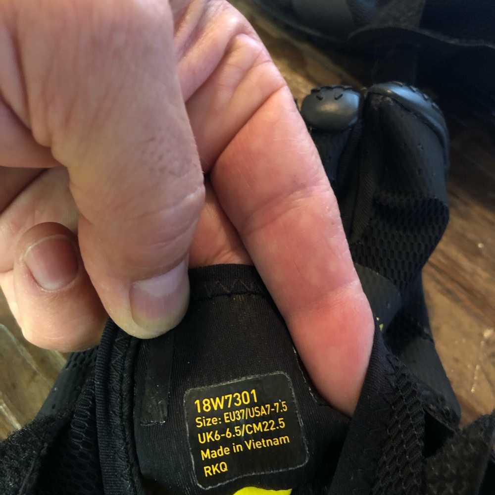 Vibrams - Picture 5 of 5